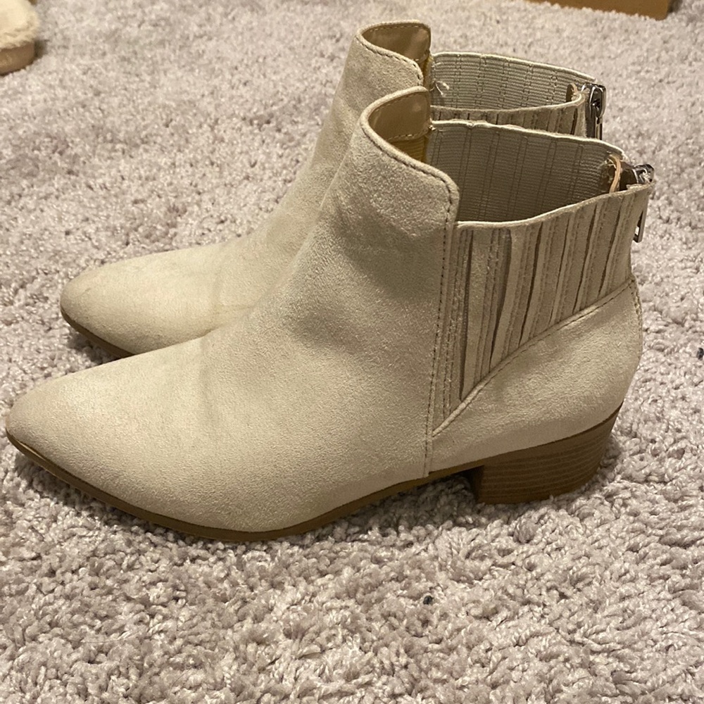 Womens Booties